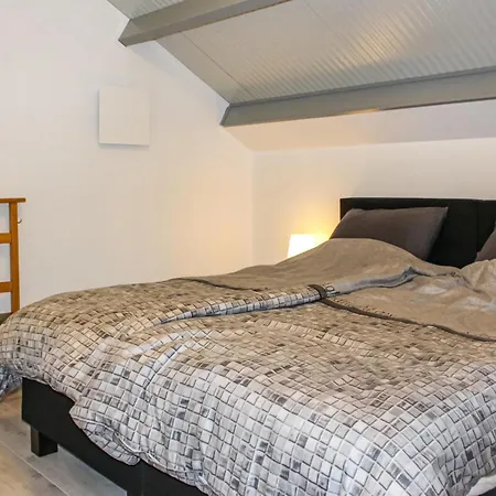 Holiday home Waterhuis